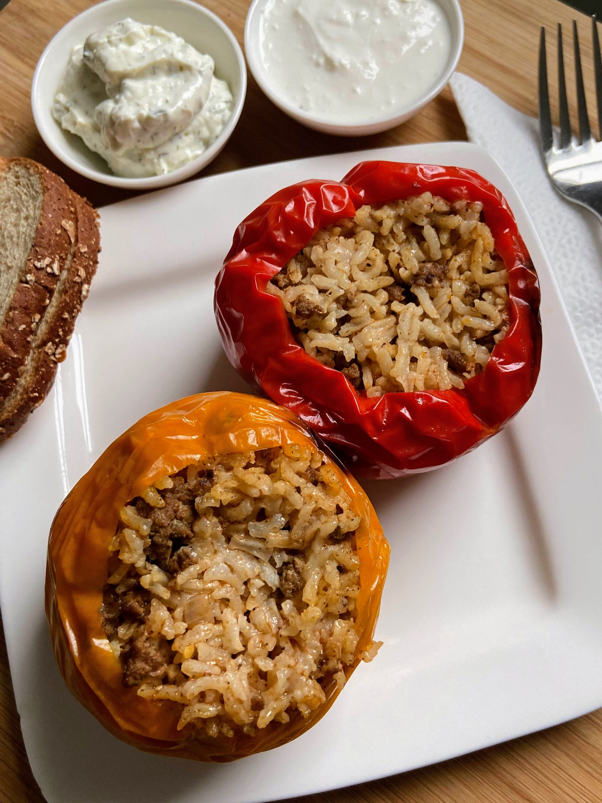 stuffed peppers, easy peppers, easy stuffed peppers, rice and meat stuffed peppers, bulgarian meals, bulgarian stuffed peppers