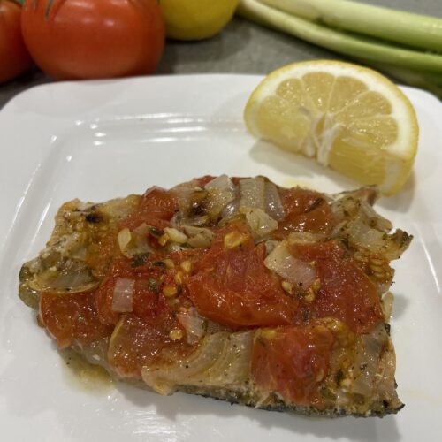 Oven Baked Salmon in Foil Packets - Emmandi's Kitchen