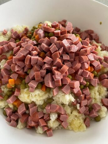 Easy Potato Salad (European style) - Emmandi's Kitchen