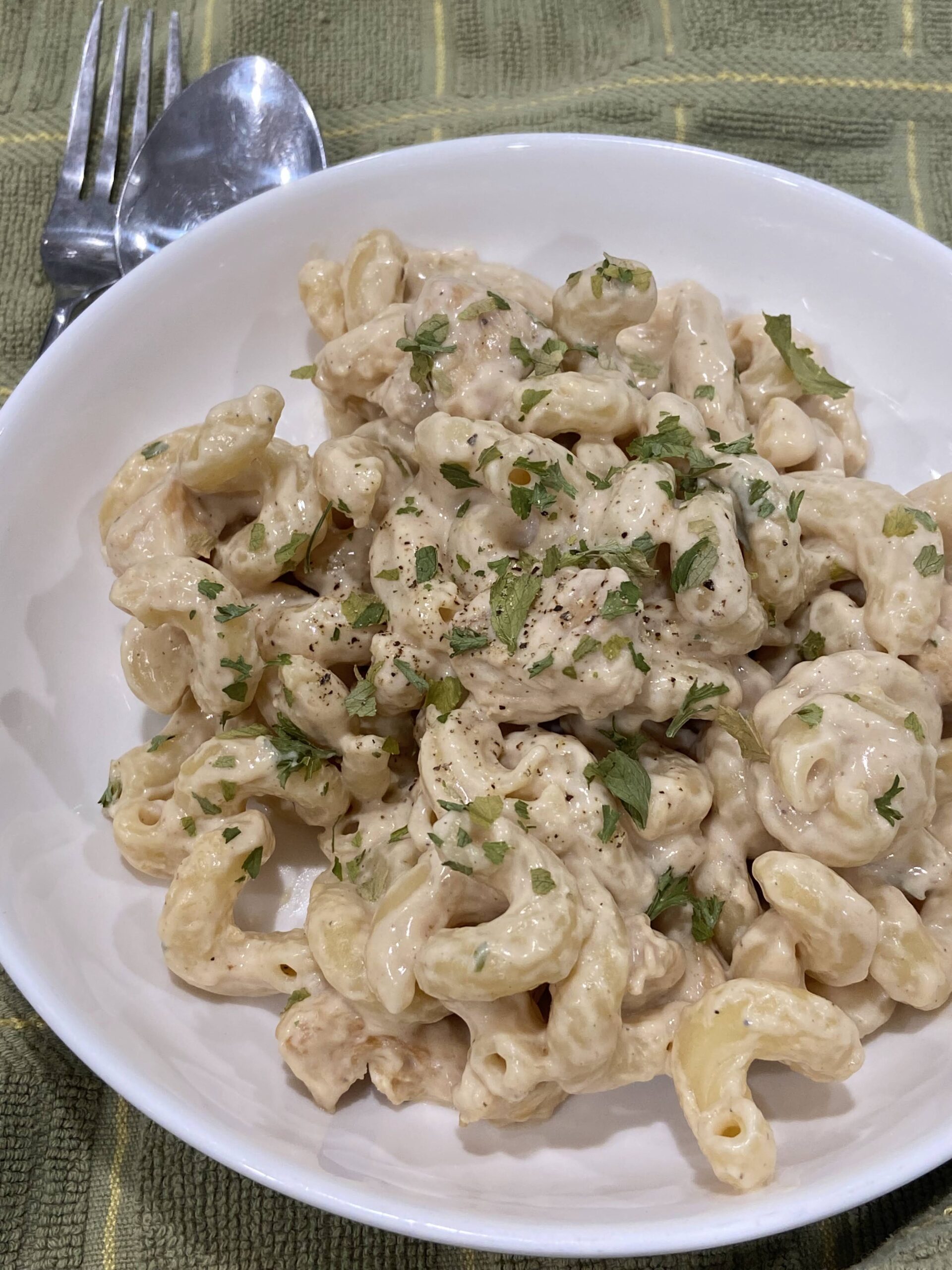 Creamy Chicken Alfredo Pasta