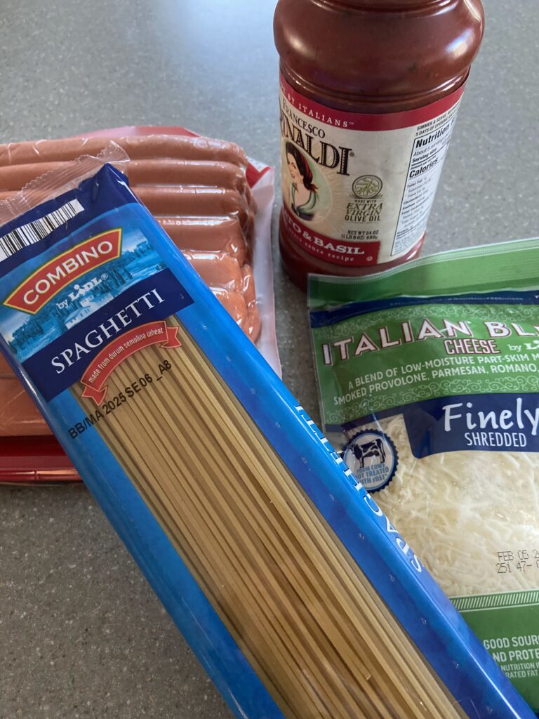 List of ingredients
spaghetti
tomato sauce
hot dogs
shredded cheese