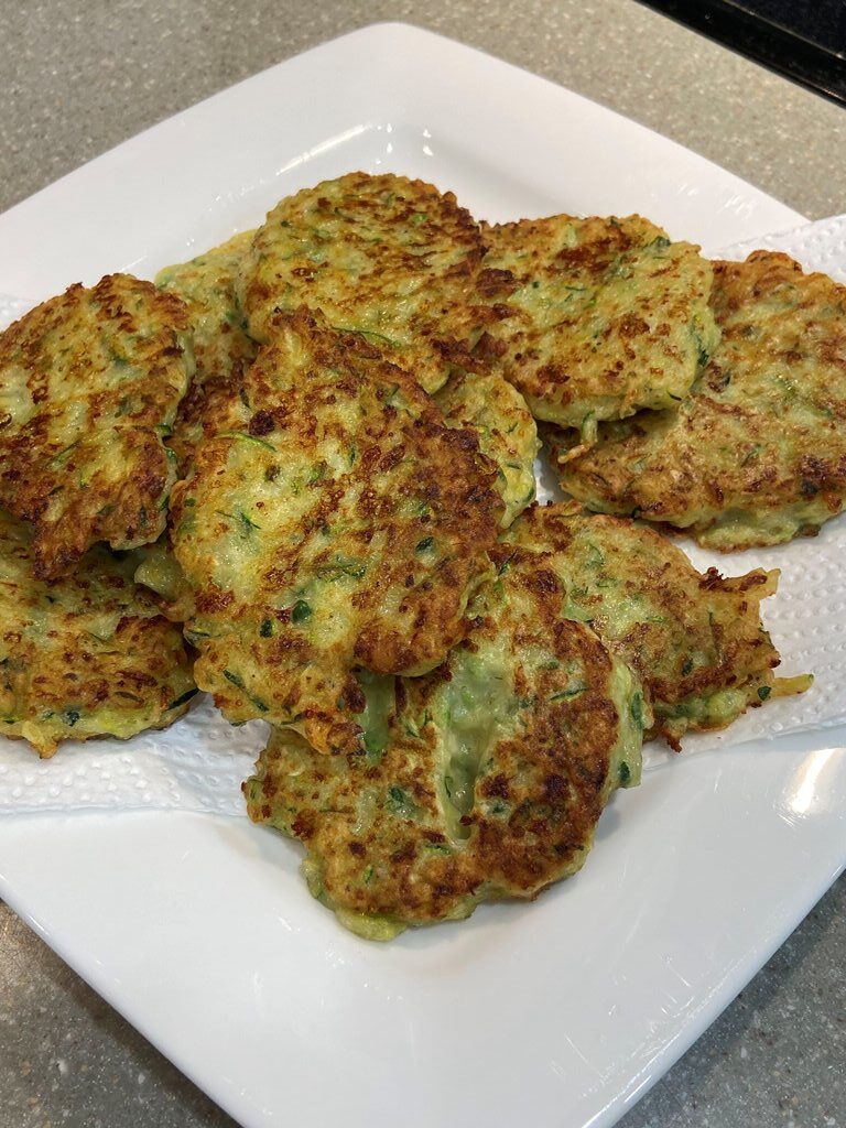 easy zucchini fritters zucchini pancakes zucchini recipes