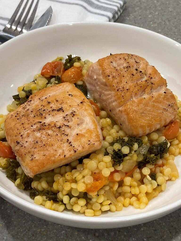 seared salmon with couscous seared salmon healthy salmon