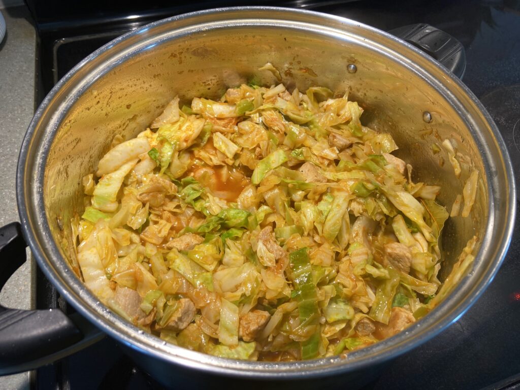 braised cabbage with pork