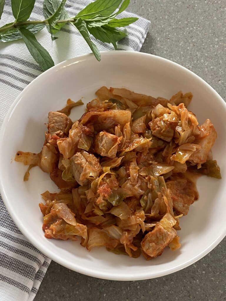 stewed cabbage and pork