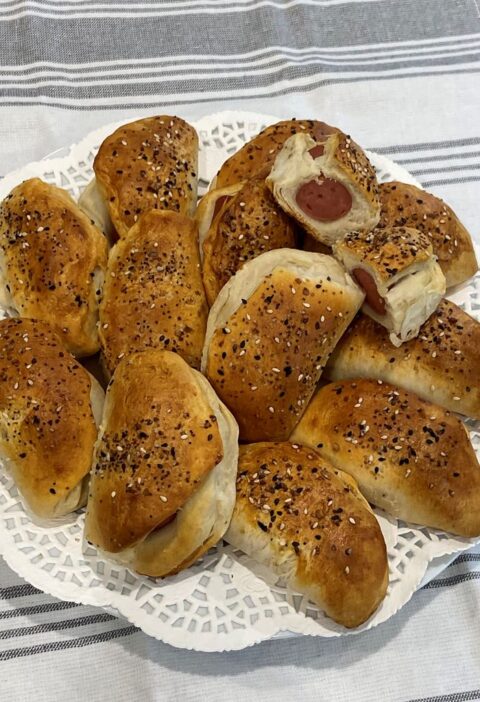 pigs in a blanket hot dogs and puff pastry easy appetizer