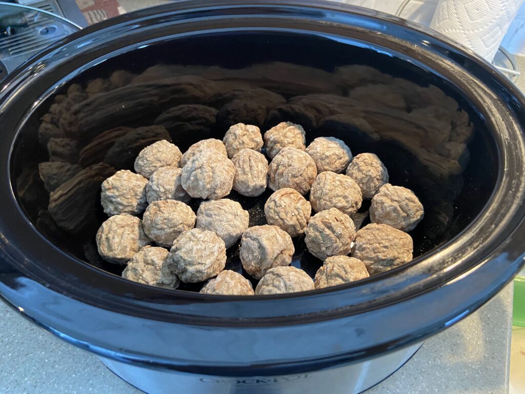 Frozen meatballs
slow cooker
crockpot